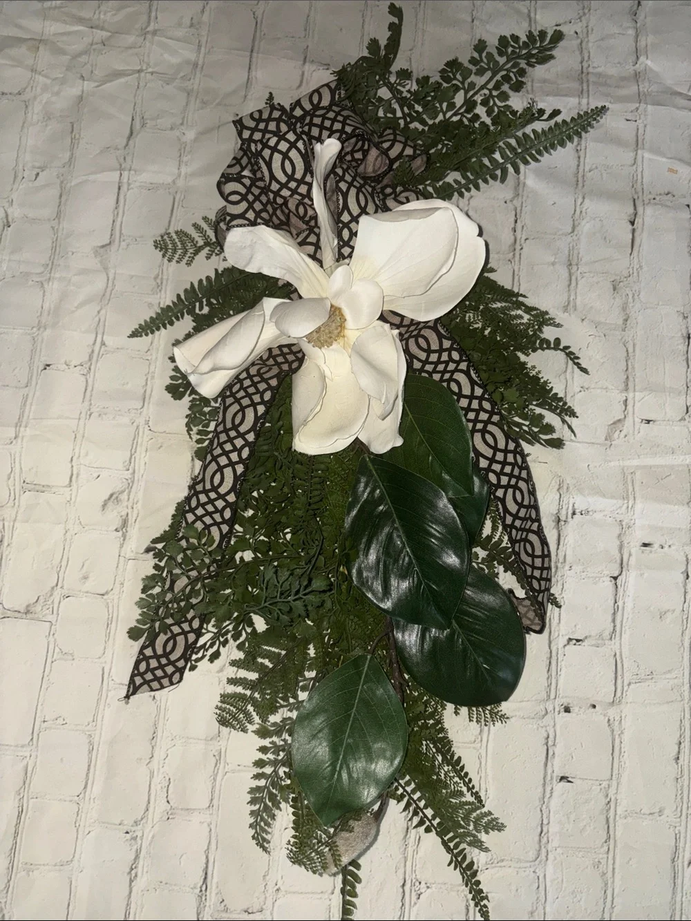 White Magnolia Wall Swag with Greenery